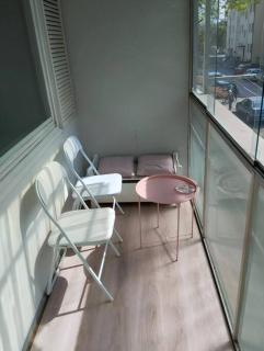 Quiet Apartment Near City Center - 2