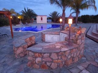 Hideaway Villa - 1