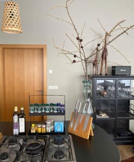Private cottage, elegance & amazing view - Akureyri - 4
