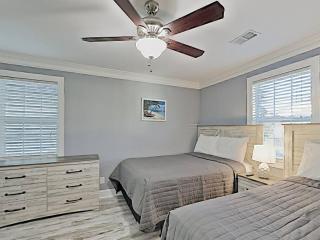 Lovely Updated Vacation Home*POOL* 3 BR*P138 - Myrtle Beach - 4