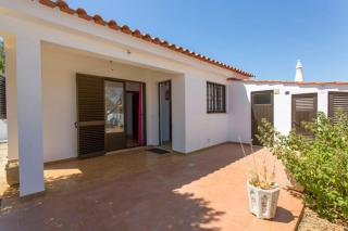 Casa Silver, Gale - Sleeps 9 close to amenities and beach! - 1