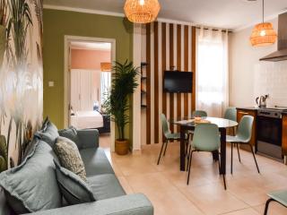 Bayview Two Bedroom St Georges Bay with free parking - 1