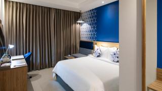 Hometel Alambagh Lucknow - A Sarovar Hotel - Lucknow - 1