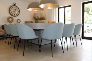 Villa Hibiscus, great location in Vilamoura, lush green lawns and garden - Quarteira - 5