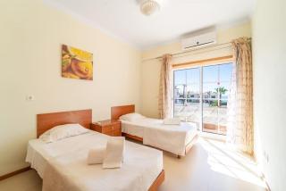 Villa Gale Grande - bright airy property with a private pool - 4