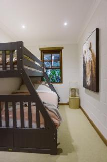 Hinterland Retreat on 30 acres - Sleeps 6 - Broughton Village - 1