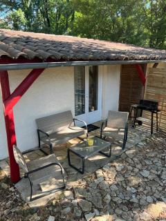 3-Gîte 4 personnes avec piscine - Saint-Aubin-de-Nabirat - 9