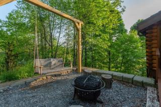 Views For Miles HotTub-PoolTable FirePit Remodeled - Swiss - 5