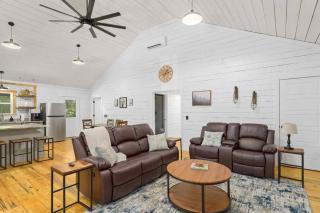 Helen Hikes Tubing 1 Acre Fire Pit - 4