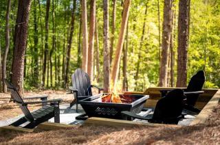 Helen Hikes Tubing 1 Acre Fire Pit - Sautee Nacoochee - 0