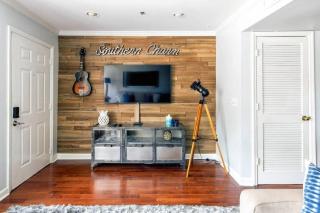 Walk To Broadway Charming Modern Historic Townhome - Nashville - 9