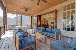 Game Room ~ Fire Pit ~ Resort Access ~ Huge Home - Lake Lure - 6
