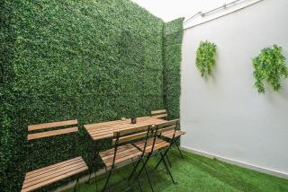 The Place to Be Kastella Exclusive - 0