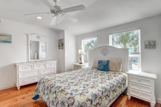 Reel Paradise (The Commons #302) - Port Aransas - 7