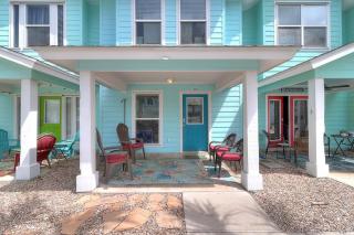 Reel Paradise (The Commons #302) - 8