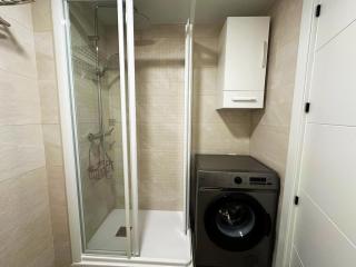 Top Floor Sea View Central Apartment with Seasonal Pool Walking Distance to the Beach by Namaste Elite - 1