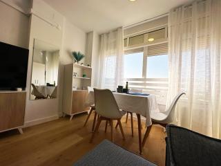 Top Floor Sea View Central Apartment with Seasonal Pool Walking Distance to the Beach by Namaste Elite - 9