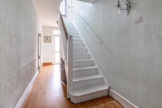 Spacious Worcester City Centre House - Worcester - 8