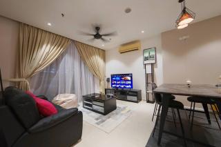 Mont Kiara Cozy 2 #2Bedroom with Balcony #Arcoris - 0