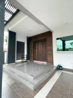 1717 Bintulu Homestay 11 - Bintulu - 9