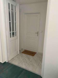 B12 - Bohdanečská 12 - 5