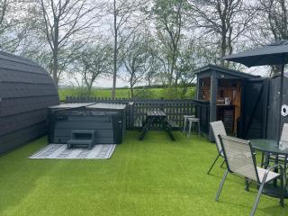 Little Bunny Retreat - Bradmore - 7