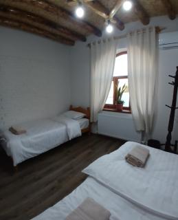 Sarrof Guest House - 7