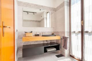 Villetta fronte Parco di Monza(Netflix) - 3