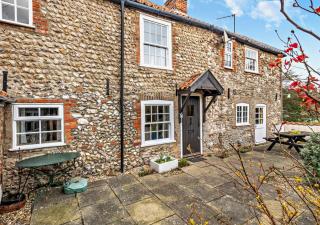 Pitts Cottage - Brancaster - 0