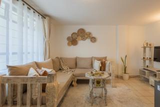 Furnished 1 Bedroom Apartment in Nairobi. 15 Mins to CBD. Free WI-FI & Parking - Nairobi - 8