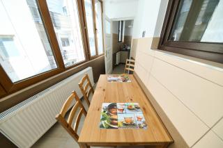 Old Town Retreat Apartment 7 - Bucarest - 3