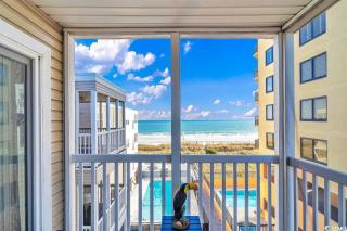 *BEACH RETREAT*Pool*Kitchen*WiFi*Washer*Keurig*P31 - Myrtle Beach - 0