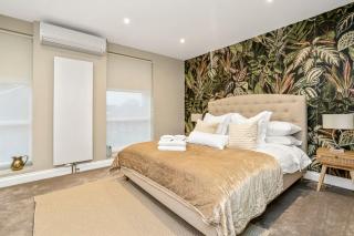 Luxurious & Spacious Townhouse - 9