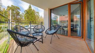 Apartamenty Sun & Snow Enklawa Krynica Morska - basen zewnętrzny sezonowy, sala zabaw, obok lasu - Krynica Morska - 2