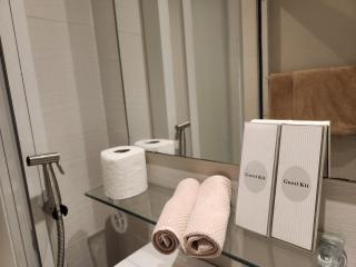 Near Airport, Double Bed, White Sand Gym & More - 4