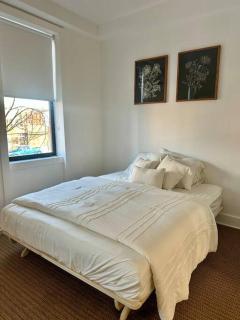 Modern Fishtown Studio w/ Private Deck - Philadelphia - 9