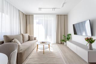 Nowoczesny Apartament Very Berry w Poznaniu z Parkingiem i Biurkiem by Noclegi Renters - Poznań - 8
