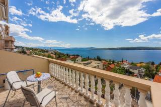 Nur 300 Meter zum Strand mit Meerblick - Dramalj - 0