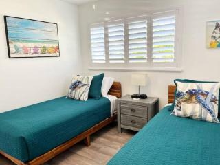 Modern Apartment - 3 of 4 - Punta Gorda - 1