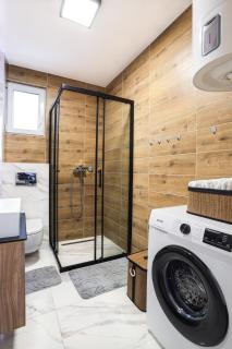 Tesla Sky Apartment - Ledine - 4