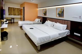 Hotel Haldi - Nashik - 4