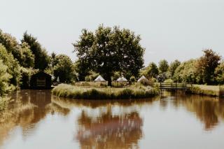 Familie Bell Tent Emperor op rustig park - 3