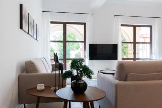 Aphrodite Hills Renovated flat L01 with garden - 2