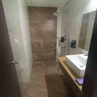 ASTRA HOTELS & SUITES WHITEFIELD NEAR TO NALLURAHALLI METRO STATION and KTPO - Bangalore - 6