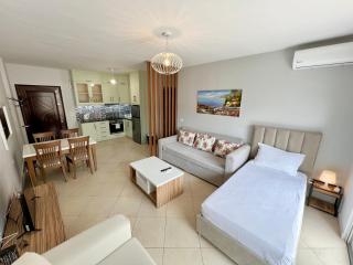 Kosta's City Apartment - Sarandë - 8