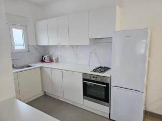 Brodarica Apartment Near the Beach for 4 - Brodarica - 7