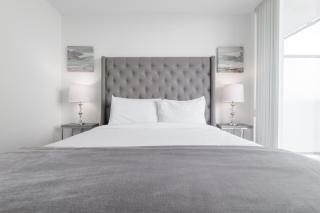1BR Condo - City View, Near CN Tower & Rogers Center - 4