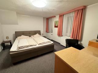 Hotel und Restaurant Pinkenburg - Wennigsen - 8