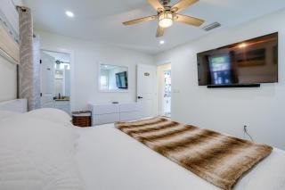 Tropical Naples Home Rental with Yard Near Beaches! - Naples - 1