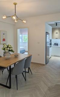 Lavish Urban Living - 8